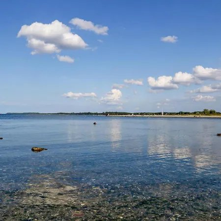 Freibeuterweg 9 - Dorf 5 * Priwall